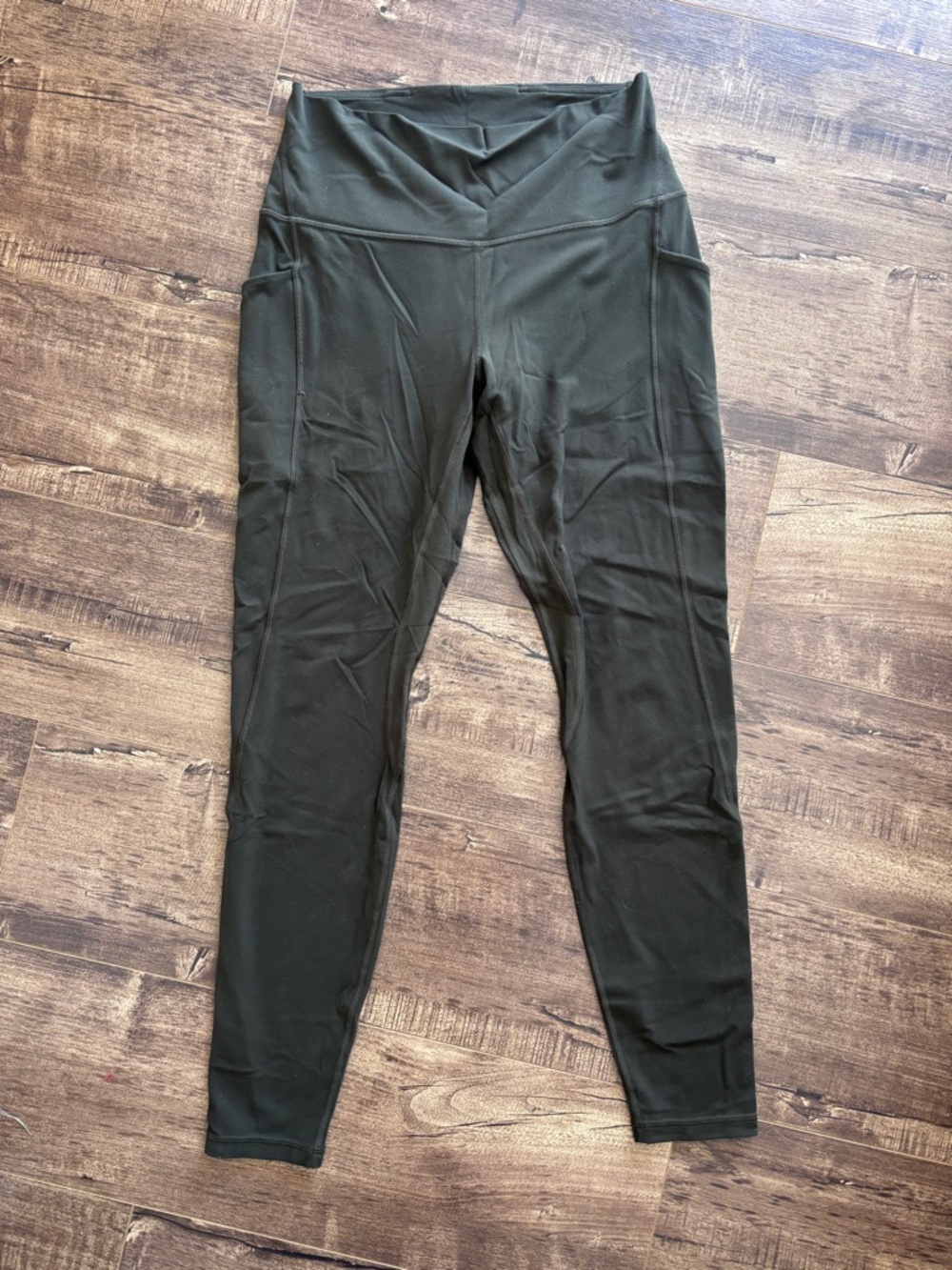 Lululemon align high rise with pockets 28”